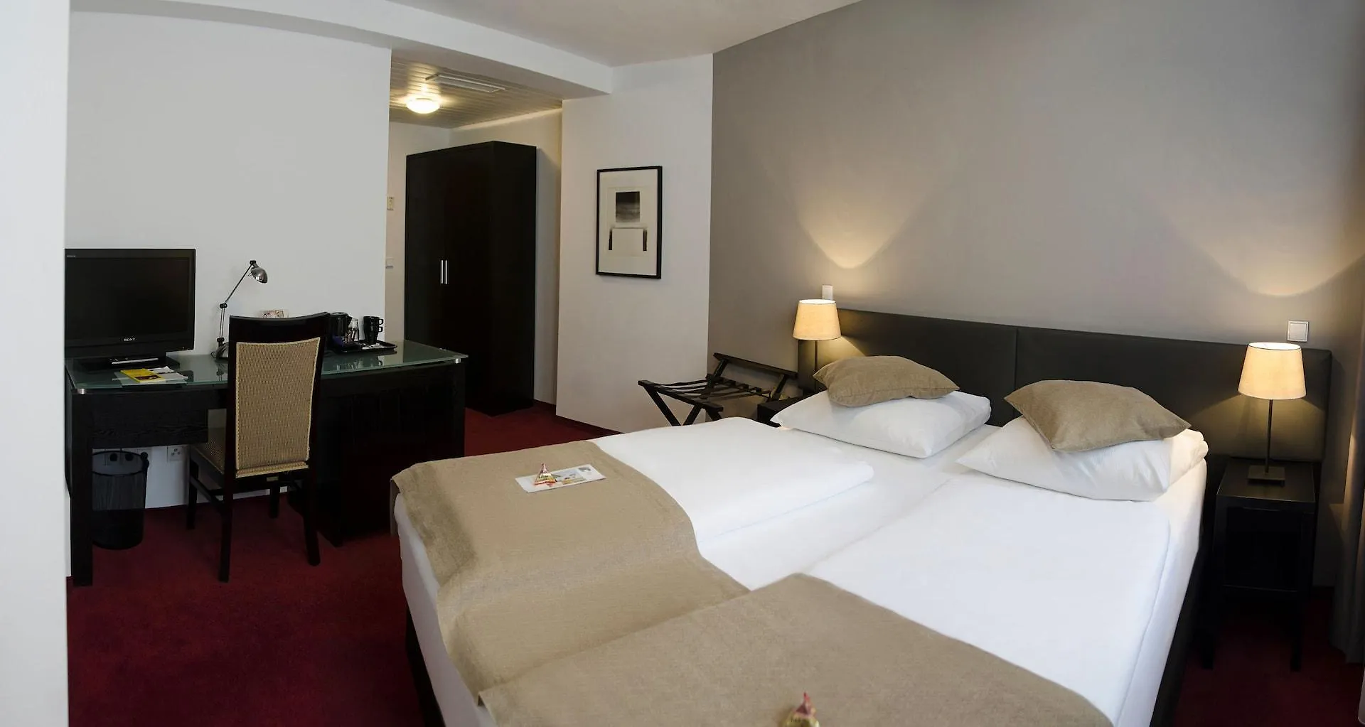 Homaris Corner Hotel Frankfurt am Main
