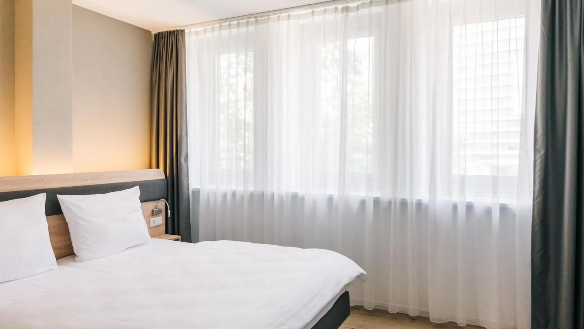 Homaris Corner Hotel Frankfurt am Main 3*,  Germany