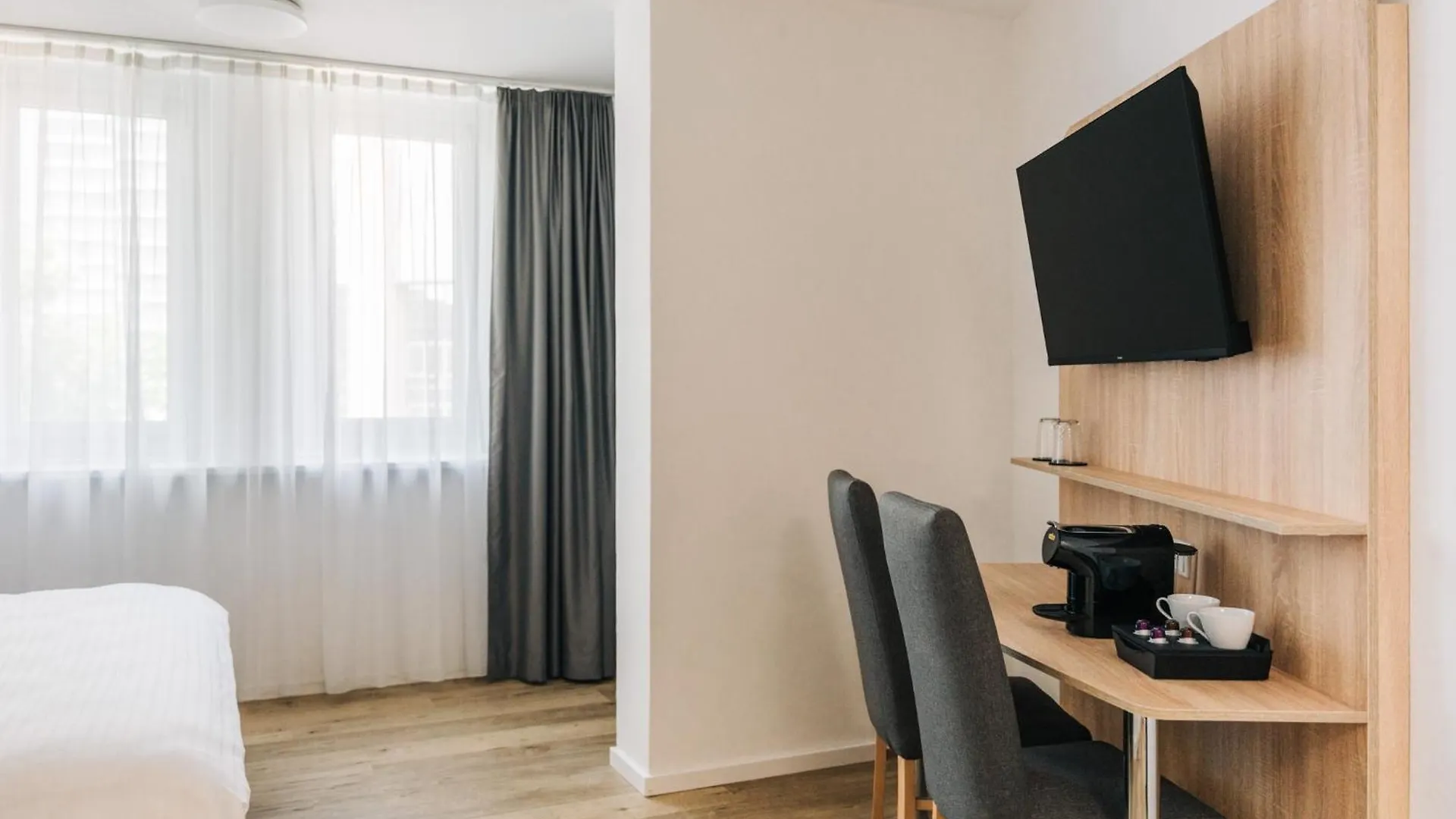 Homaris Corner Hotel Frankfurt am Main 3*,  Germany