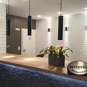 Rheinmetropole Hotel Dusseldorf